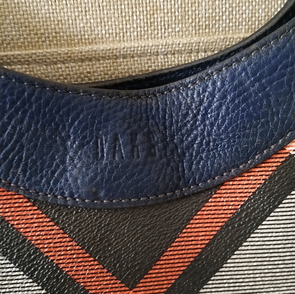 Daks Hobo Bag - Picture 12 of 16